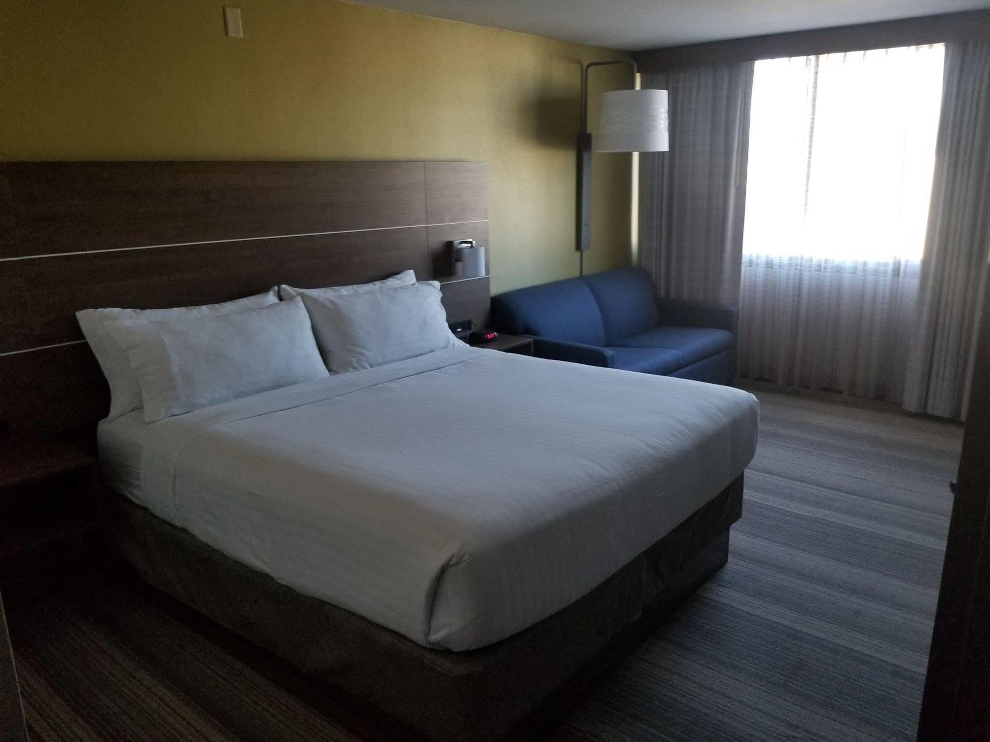 Holiday Inn Express Fullerton-Anaheim By Ihg Luaran gambar