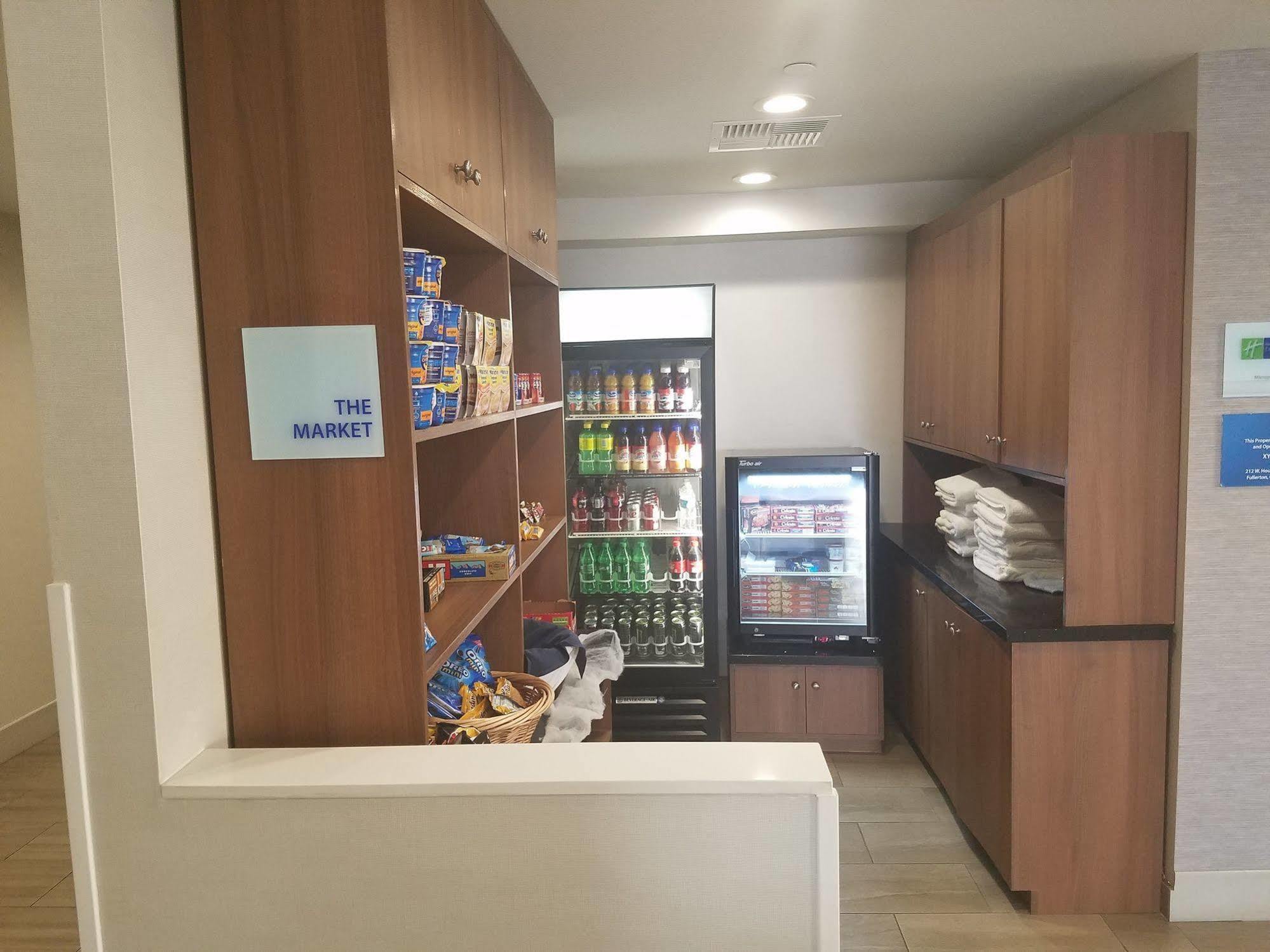 Holiday Inn Express Fullerton-Anaheim By Ihg Luaran gambar